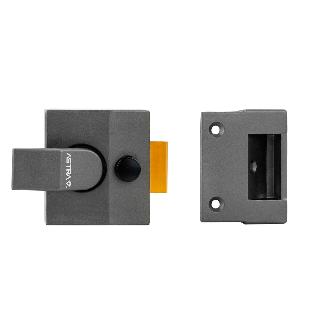 ASTRA Nightlatch Auto-Locking 40mm (2)